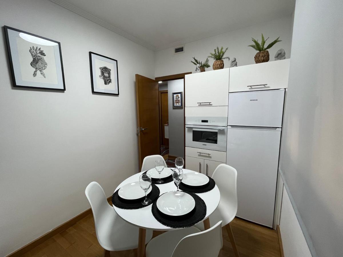 Apartamentos A Illa Redondela Esterno foto